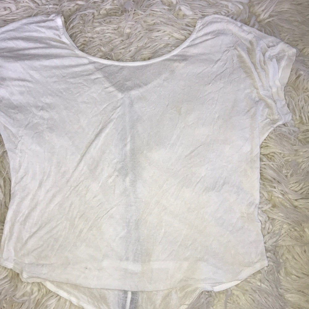 FLOWY ZIP TOP